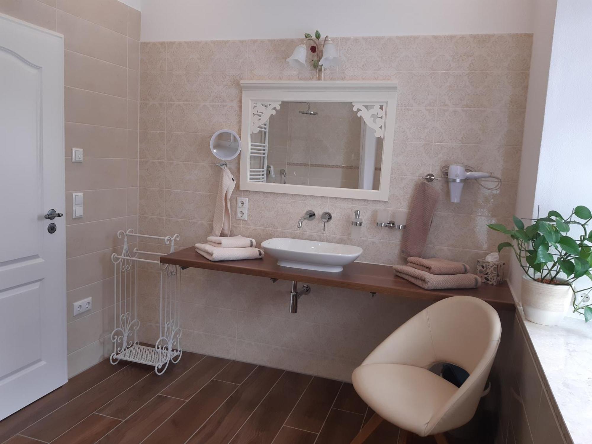 K5-Suites In Der Altstadt อันนาแบร์ก-บุคโฮลซ์ ภายนอก รูปภาพ